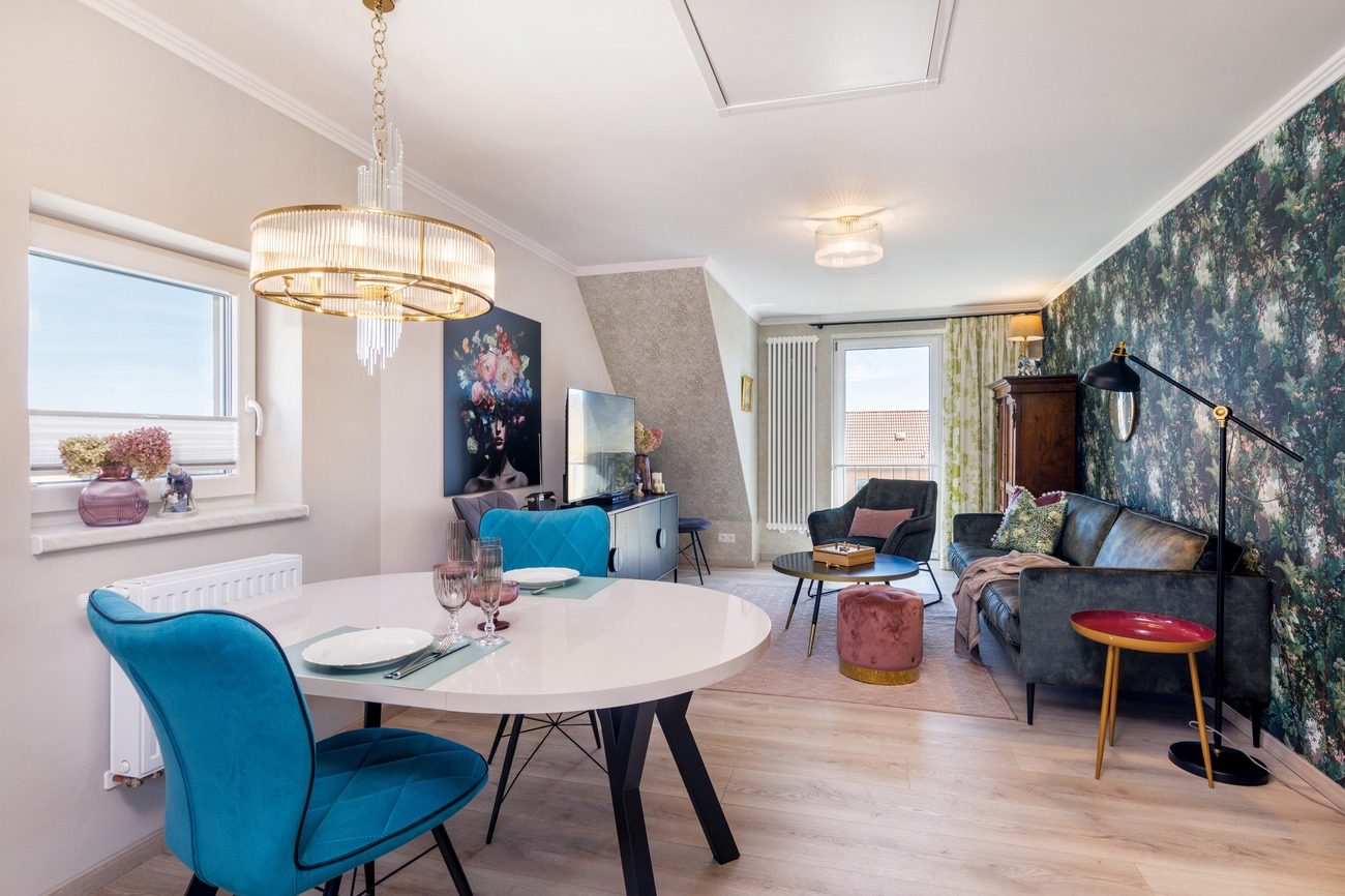 Fewo „Rosenwald am Meer“ Haus Meergold in Sassnitz auf der Insel Rügen - 2-Raum-Fewo Rosen am Meer - Platz für 2 für einen entspannten und erholsamen Urlaub